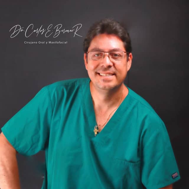 Dr. Carlos Bermeo
