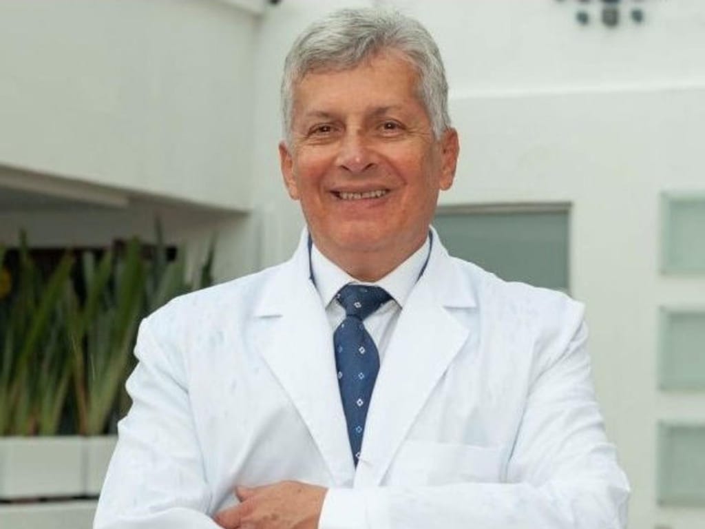 Dr. Jairo Zalamea Silva - Plastic Surgeon