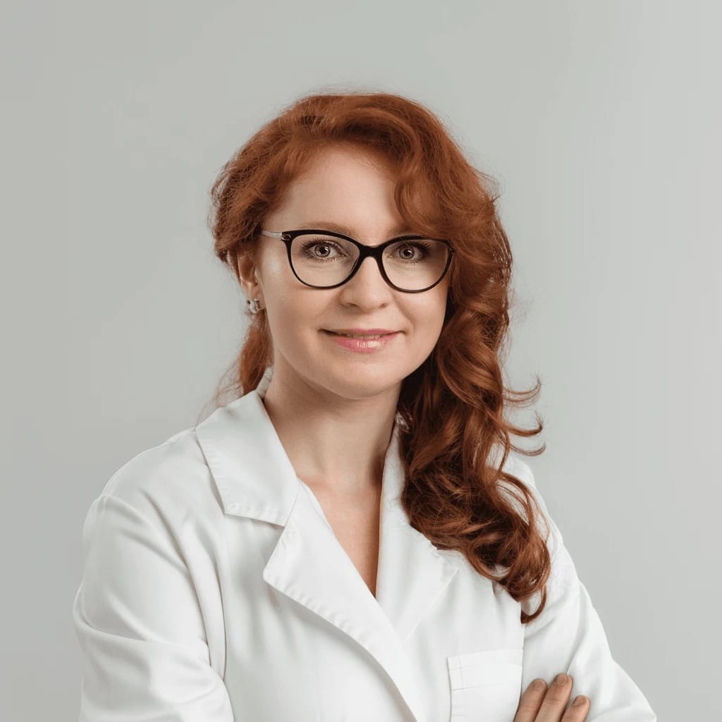 Olena Renner, MCs